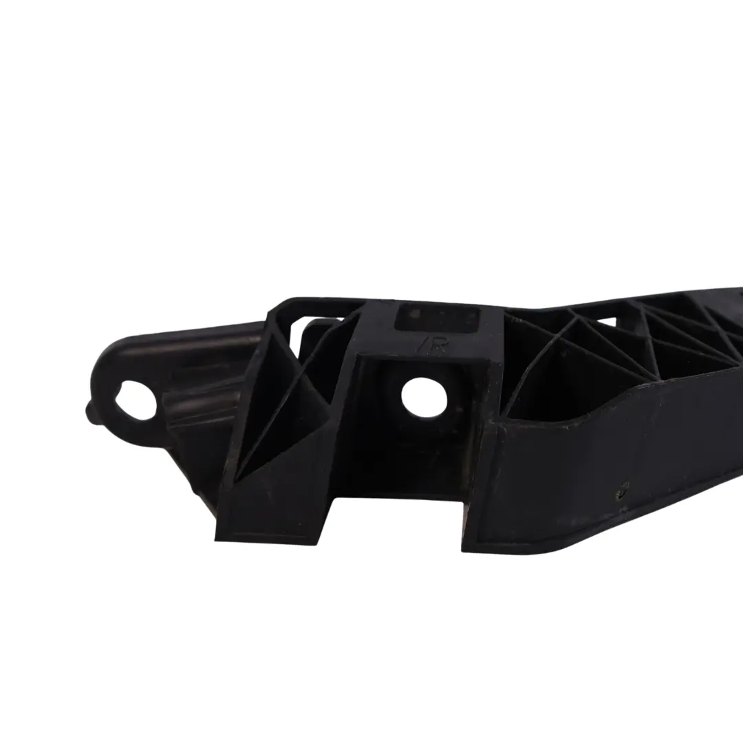 Supporto Montaggio Paraurti Anteriore Trasporto A Destra per Audi Q3 F3 con numero di parte 83A807184 Audi Q3 F3 Supporto Montaggio Paraurti Anteriore Trasporto A Destra - SKU 83A807184 - Numero di parte 83A807184