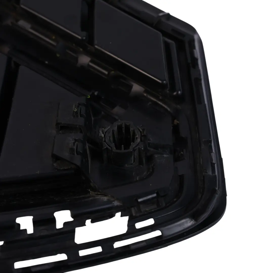Audi Q3 F3 Frontstoßstange Unterer Kühlergrill Luftführung Rechts - SKU 83A807682D - Teilenummer 83A807682D