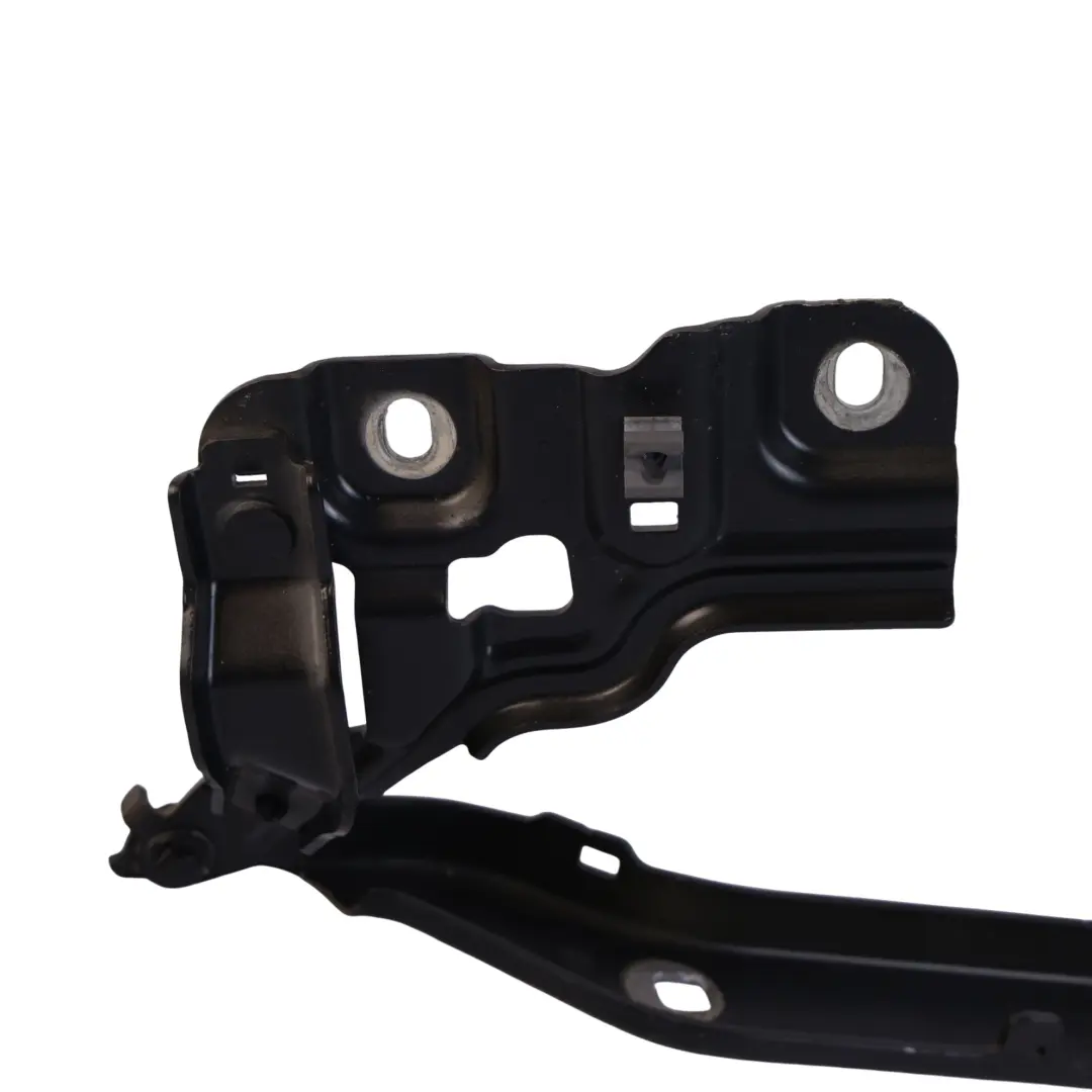 Zawias Maski Prawy Mythical Black Czarny - Y9T 83A823301 do Audi Q3 F3 o numerze 83A823302 Audi Q3 F3 Zawias Maski Prawy Mythical Black Czarny - Y9T 83A823301 - SKU 83A823302-MYB - Numer Części 83A823302