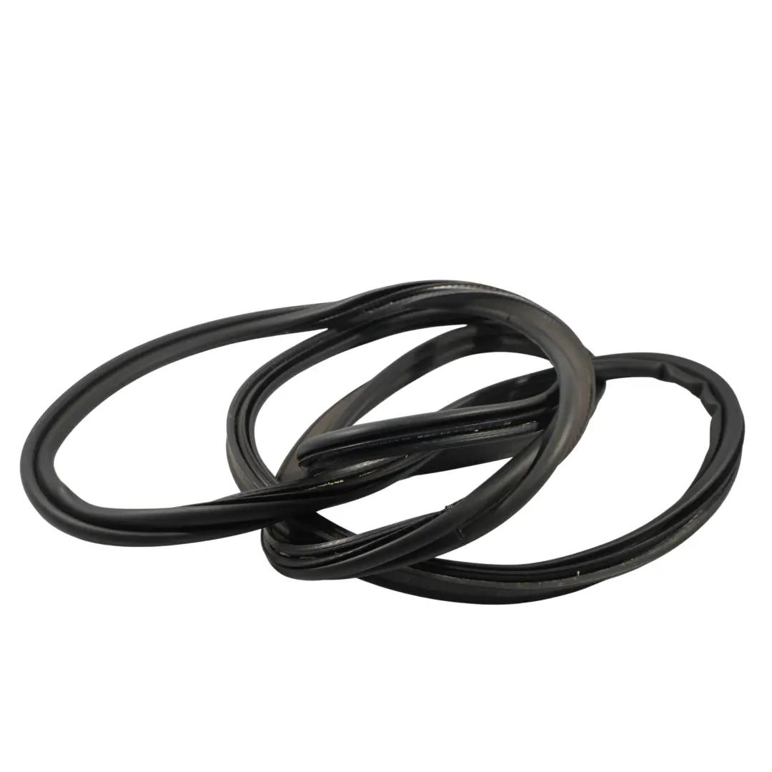 Audi Q3 F3 RSQ3 Joint Étanchéité Hayon Arrière Caoutchouc - SKU 83A827705 - Numéro de pièce 83A827705