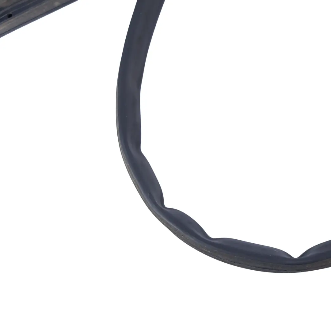 Junta De Goma Faldón Umbral Puerta Izquierda para Audi Q3 F3 con número de pieza 83A833177 Audi Q3 F3 Junta De Goma Faldón Umbral Puerta Izquierda - SKU 83A833177 - Número de pieza 83A833177