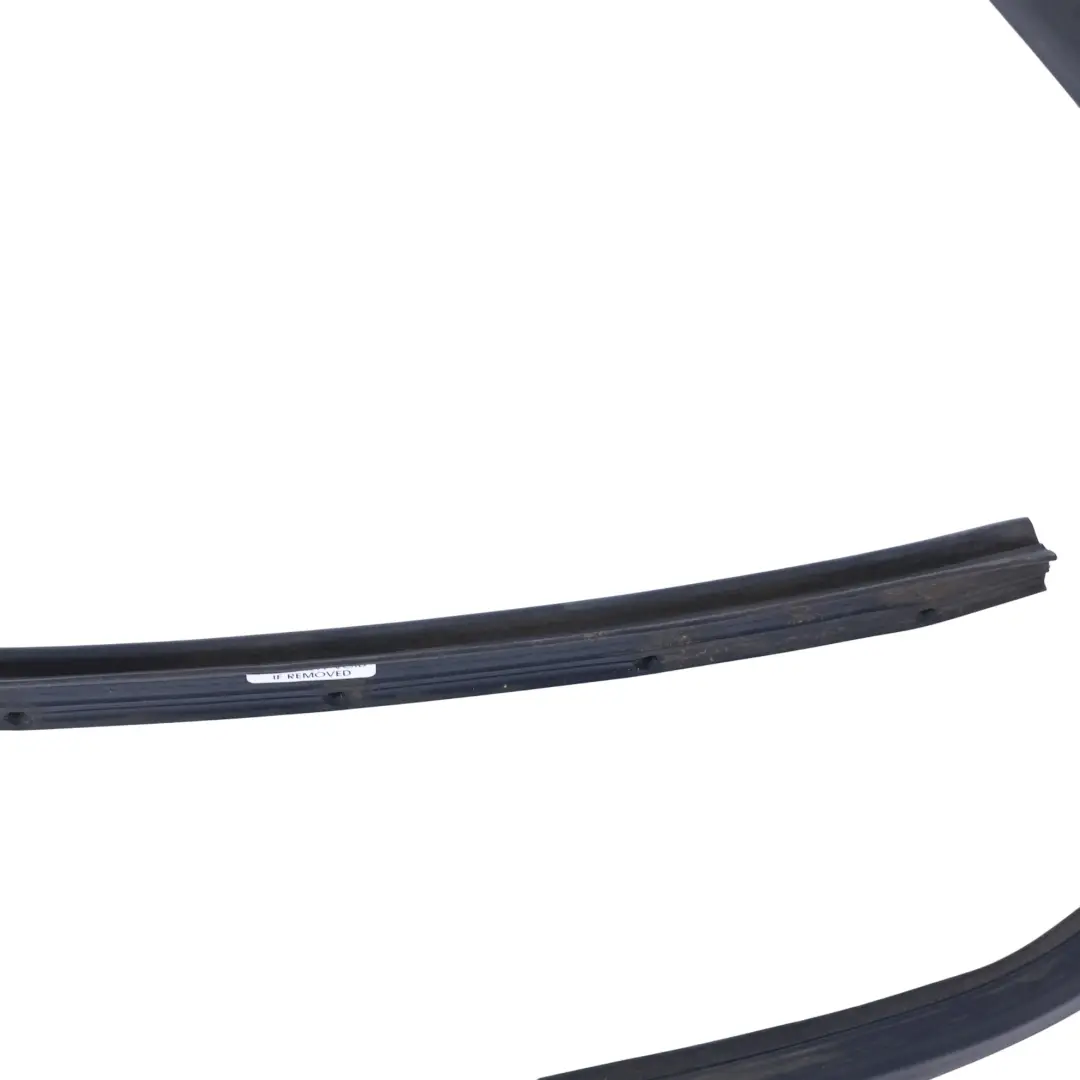 Türschweller Leiste Dichtung Gummi Links für Audi Q3 F3 mit Teilenummer 83A833177 Audi Q3 F3 Türschweller Leiste Dichtung Gummi Links - SKU 83A833177 - Teilenummer 83A833177