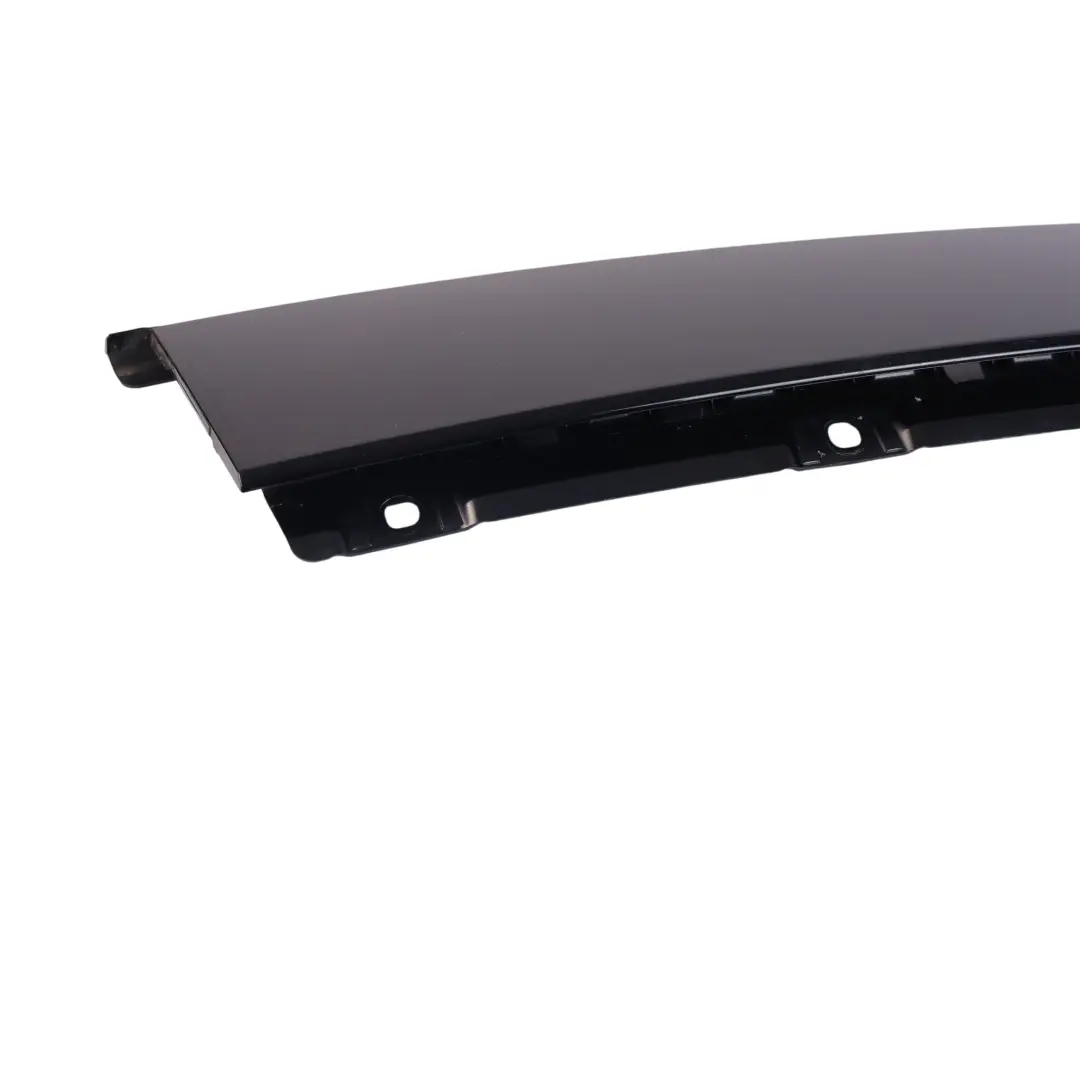 Embellecedor Pilar B Puerta Exterior Trasero Izquierdo para Audi Q3 F3 con número de pieza 83A839901 Audi Q3 F3 Embellecedor Pilar B Puerta Exterior Trasero Izquierdo - SKU 83A839901 - Número de pieza 83A839901