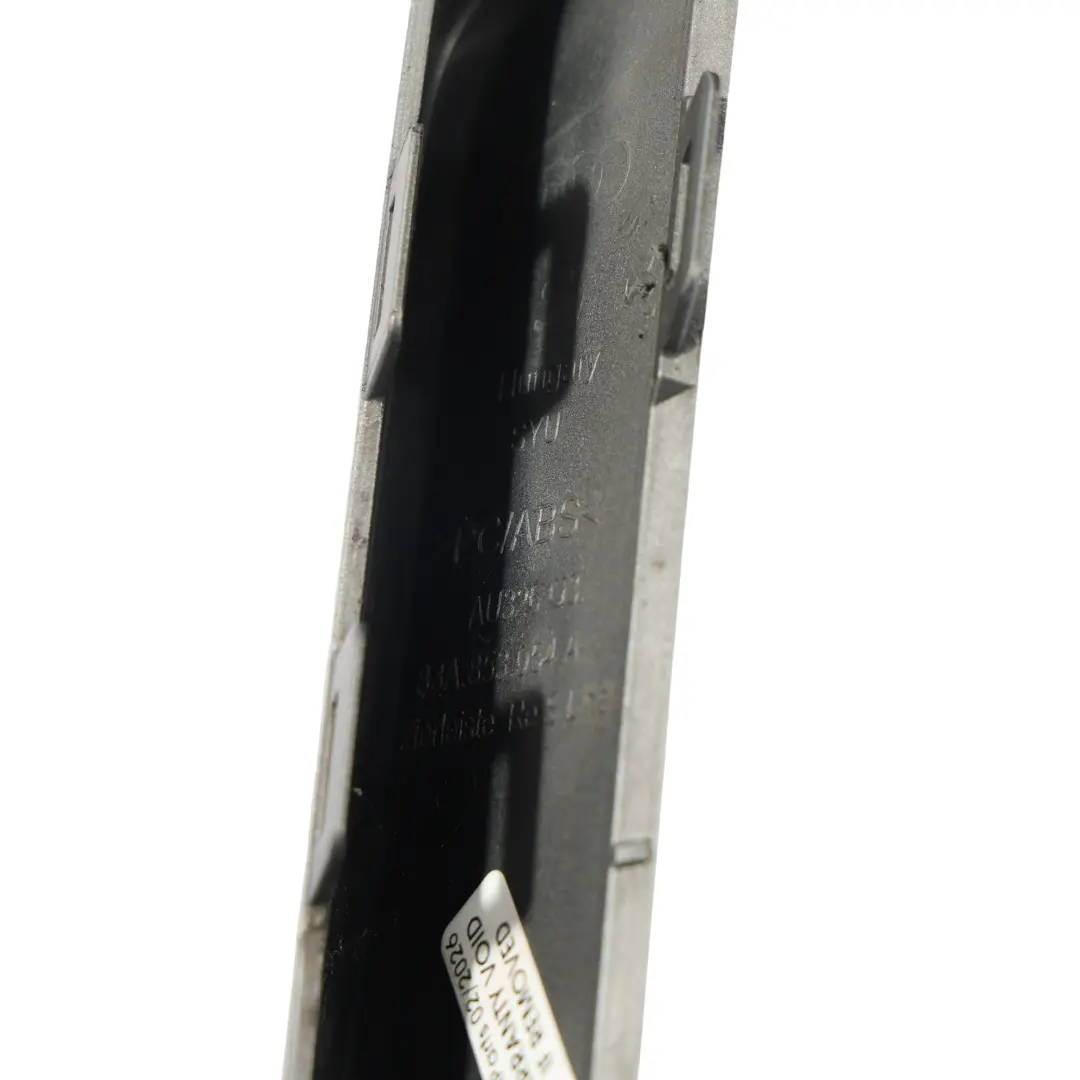 Cache De Ventilation De Pare-Chocs Avant Droit Gris pour Audi Q3 F3 à propos du numéro de pièce 83A853054A Audi Q3 F3 Cache De Ventilation De Pare-Chocs Avant Droit Gris - SKU 83A853054A - Numéro de pièce 83A853054A