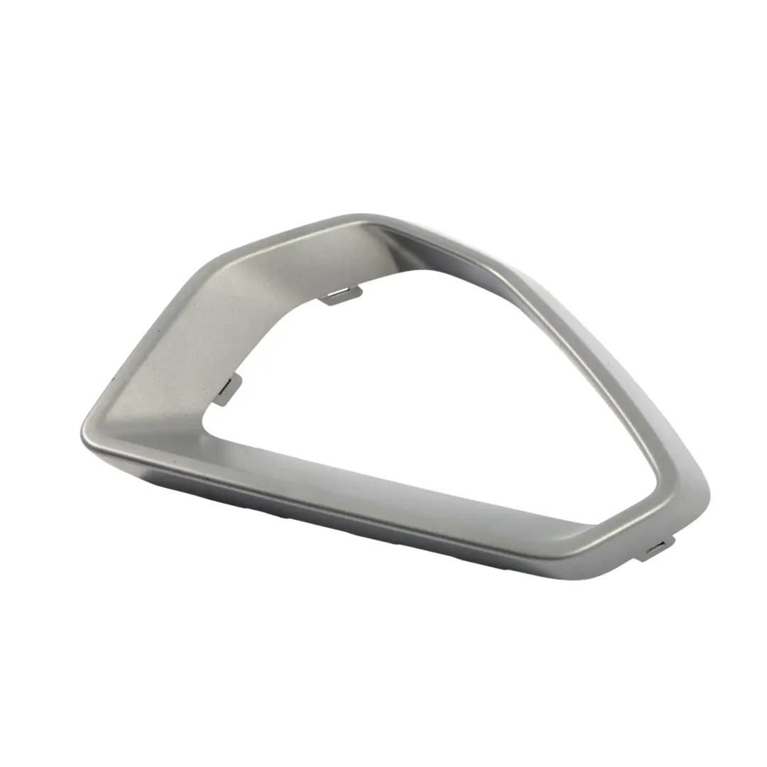 Rejilla Ventilación Parachoques Delantero Derecho Gris para Audi Q3 F3 con número de pieza 83A853054A Audi Q3 F3 Rejilla Ventilación Parachoques Delantero Derecho Gris - SKU 83A853054A - Número de pieza 83A853054A