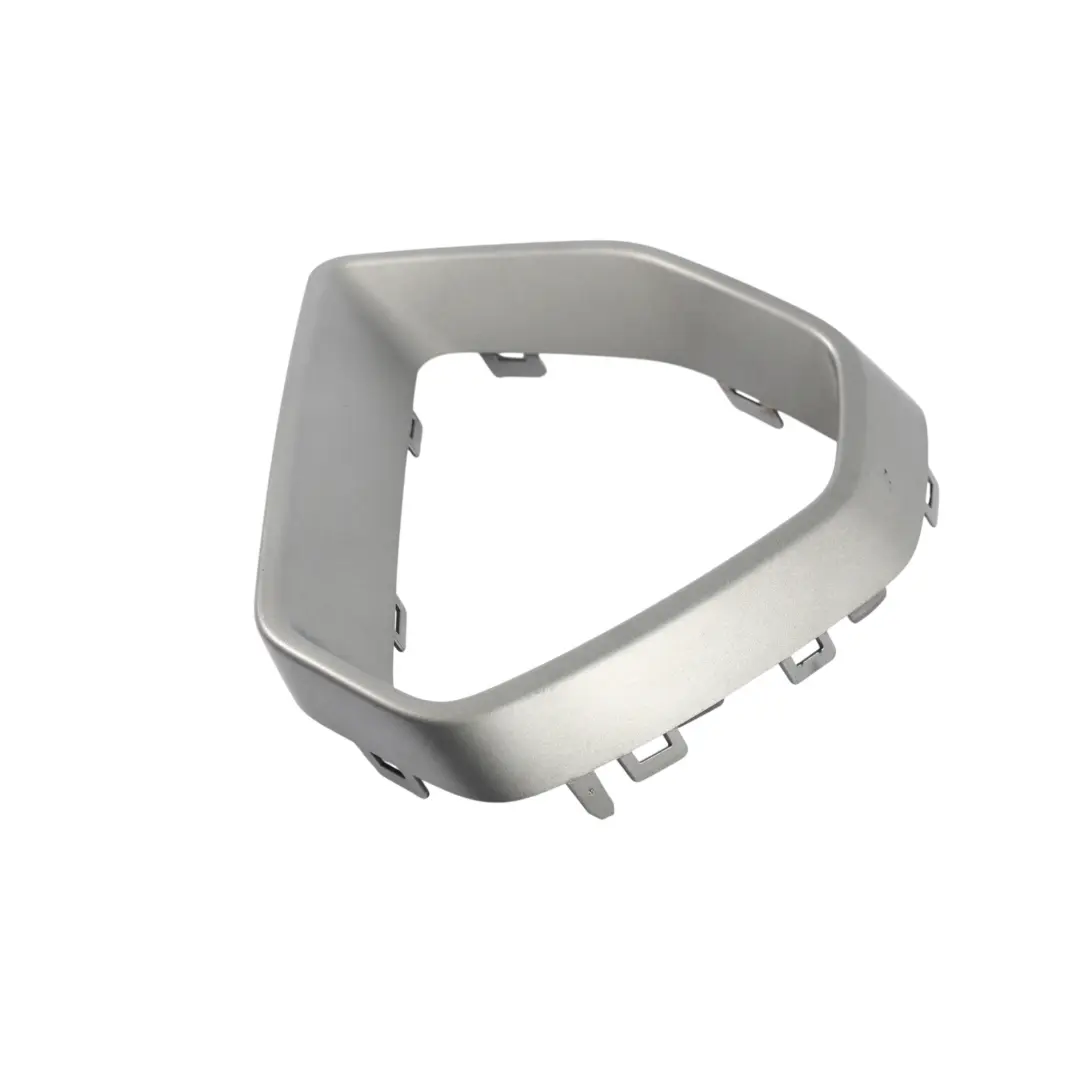 Rivestimento Bocchetta Paraurti Anteriore Destro Grigio per Audi Q3 F3 con numero di parte 83A853054A Audi Q3 F3 Rivestimento Bocchetta Paraurti Anteriore Destro Grigio - SKU 83A853054A - Numero di parte 83A853054A