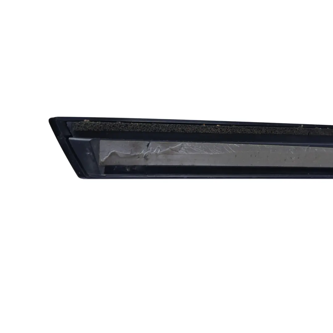 Heckklappe Spoiler Trim Abdeckung Glänzend Schwarz Links für Audi Q3 F3 mit Teilenummer 83A854871 Audi Q3 F3 Heckklappe Spoiler Trim Abdeckung Glänzend Schwarz Links - SKU 83A854871 - Teilenummer 83A854871