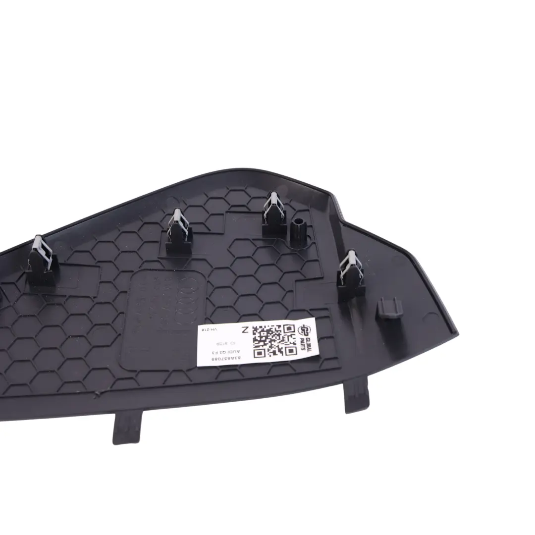 Cache-Embout Tableau De Bord Gauche pour Audi Q3 F3 à propos du numéro de pièce 83A857085 Audi Q3 F3 Cache-Embout Tableau De Bord Gauche - SKU 83A857085 - Numéro de pièce 83A857085