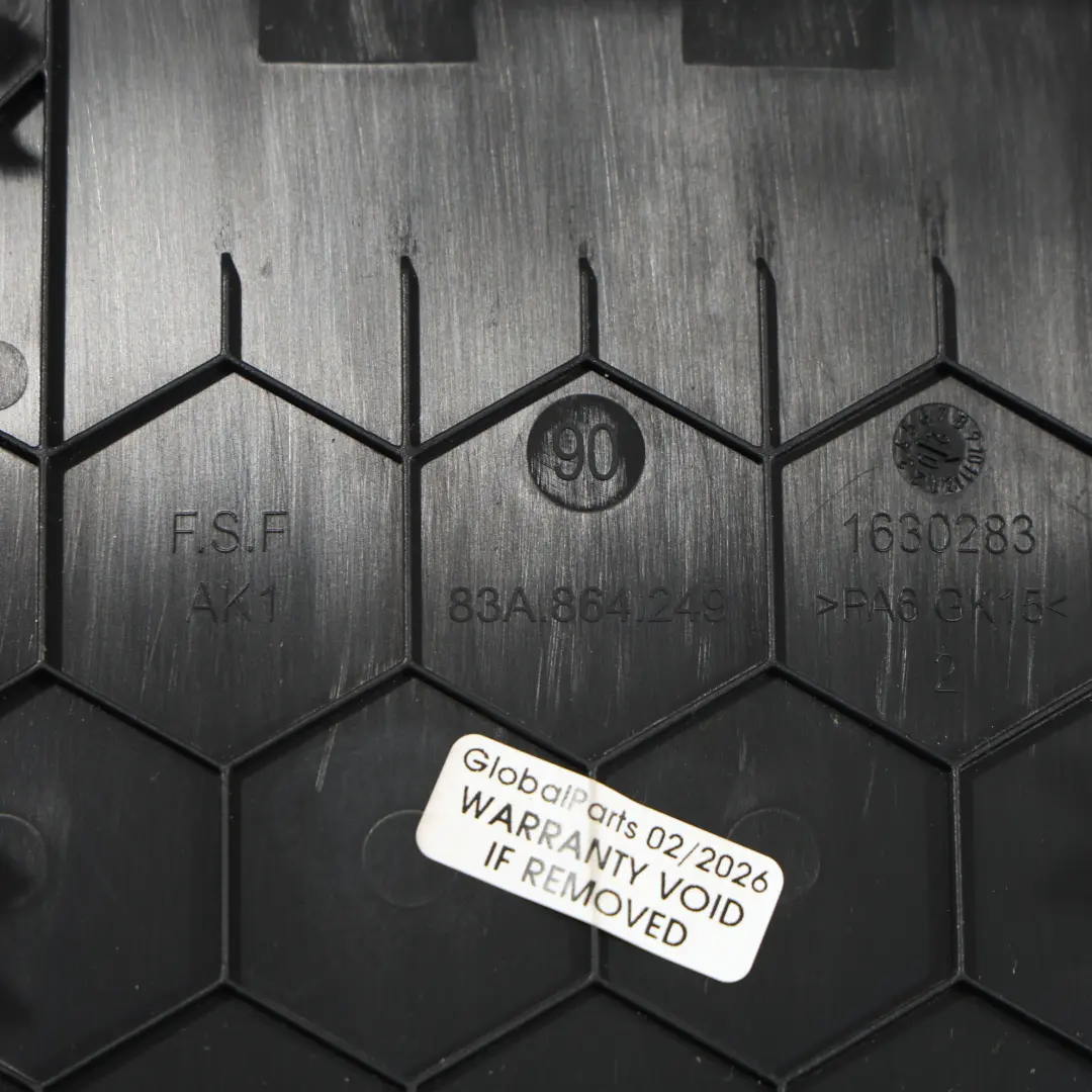 Audi Q3 F3 Consola Central Apoyabrazos Panel Tapa Inferior Negro - SKU 83A864249 - Número de pieza 83A864249