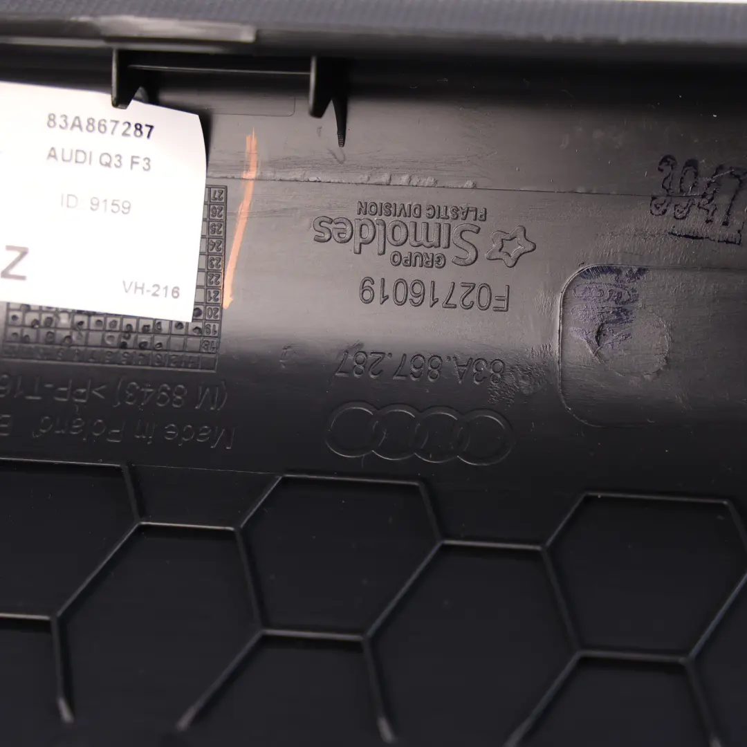 Audi Q3 F3 Moldura Pilar C Izquierdo Negro Soul - SKU 83A867287 - Número de pieza 83A867287