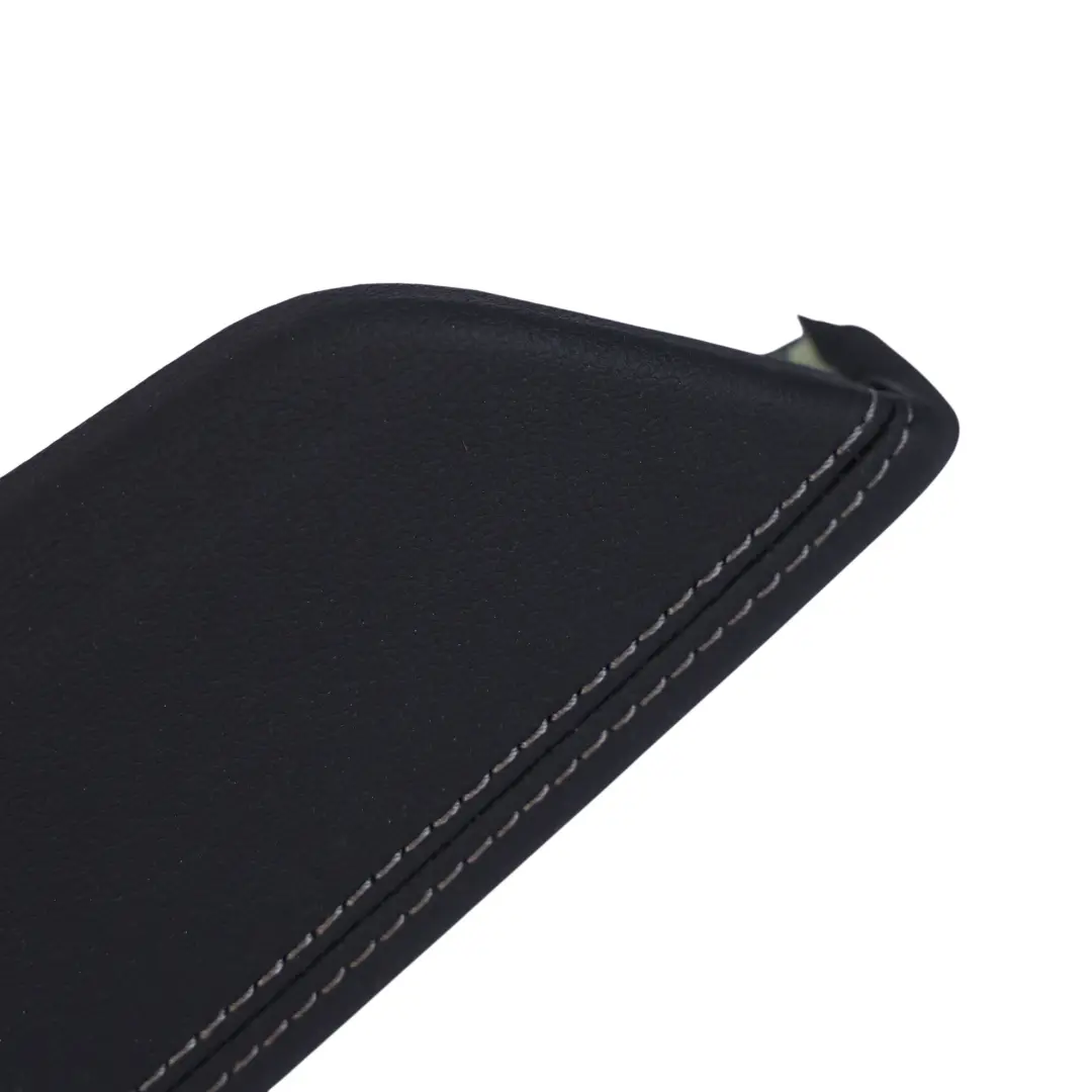 Apoyabrazos Reposabrazos Trasero Soul Negro Izquierdo para Audi Q3 F3 con número de pieza 83A867373A Audi Q3 F3 Apoyabrazos Reposabrazos Trasero Soul Negro Izquierdo - SKU 83A867373A - Número de pieza 83A867373A