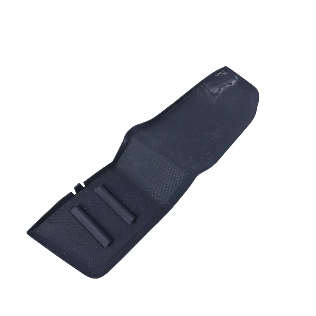 Rivestimento Gomma Tappetino Porta Anteriore Lato Sinistro per Audi Q3 F3 con numero di parte 83A868133 Audi Q3 F3 Rivestimento Gomma Tappetino Porta Anteriore Lato Sinistro - SKU 83A868133 - Numero di parte 83A868133