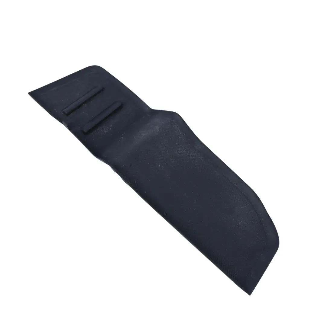 Rivestimento Gomma Tappetino Porta Anteriore Destro per Audi Q3 F3 con numero di parte 83A868134 Audi Q3 F3 Rivestimento Gomma Tappetino Porta Anteriore Destro - SKU 83A868134 - Numero di parte 83A868134