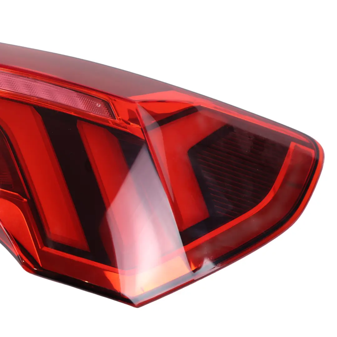 Audi Q3 RSQ3 F3 Lampa Zewnętrzna Tył Tylna Prawa 83A945094A - SKU 83A945092 - Numer Części 83A945092
