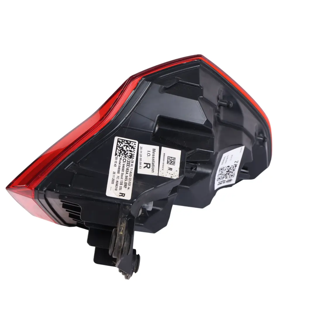 Audi Q3 RSQ3 F3 Panneau De Feu Arrière Extérieur Droit 83A945094A - SKU 83A945092 - Numéro de pièce 83A945092