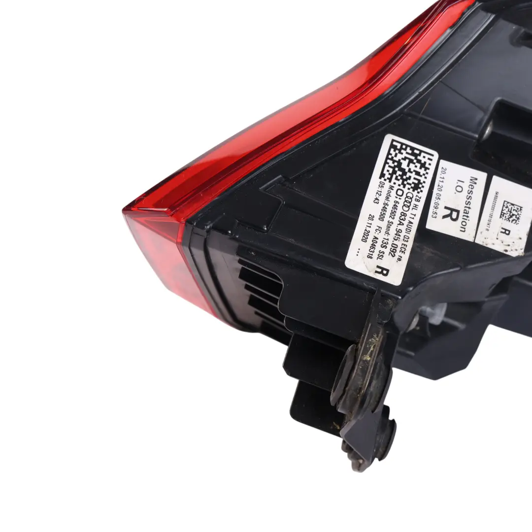 Audi Q3 RSQ3 F3 Luz Exterior Trasera Panel Derecho Lado - SKU 83A945092 - Número de pieza 83A945092