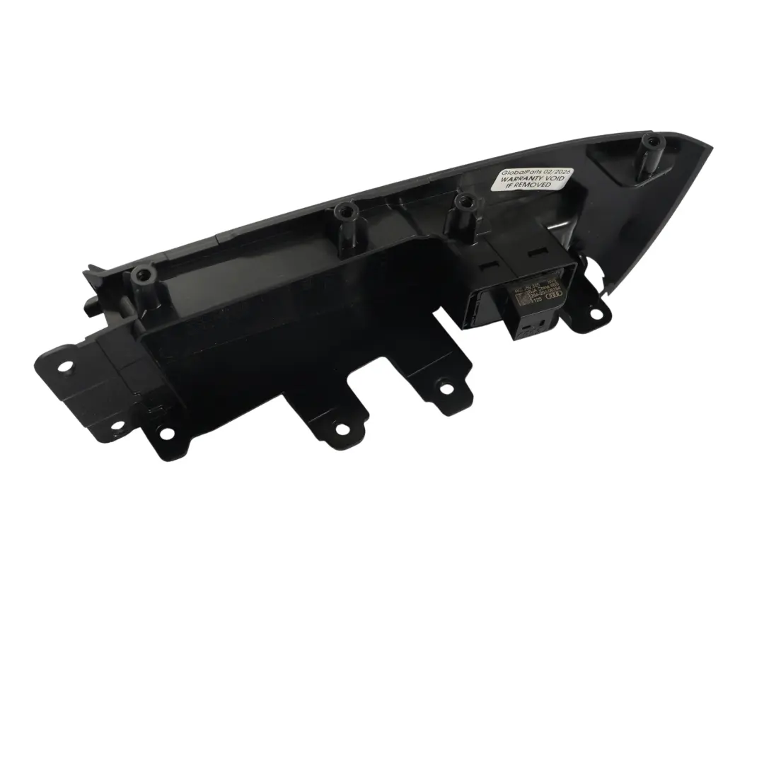 Panel Osłona Przełącznik Podnośnika Szyby Prawy Tył do Audi Q3 F3 o numerze 83B867256 Audi Q3 F3 Panel Osłona Przełącznik Podnośnika Szyby Prawy Tył - SKU 83B867256 - Numer Części 83B867256