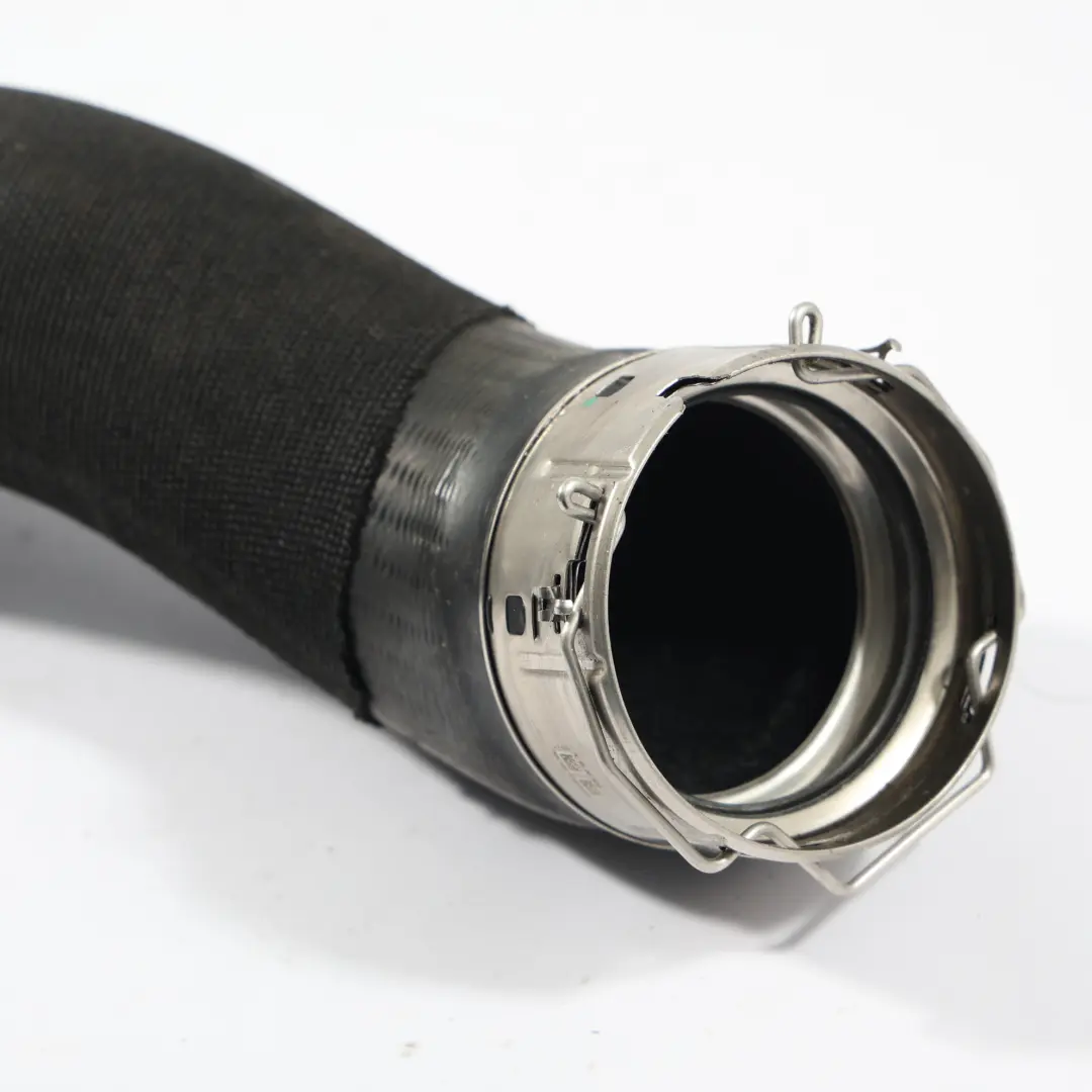 F74 Gran Coupé Intercooler Tubo Aria Carica Linea B48R Benzina per BMW F70 con numero di parte 8489577 BMW F70 F74 Gran Coupé Intercooler Tubo Aria Carica Linea B48R Benzina - SKU 8489577 - Numero di parte 8489577