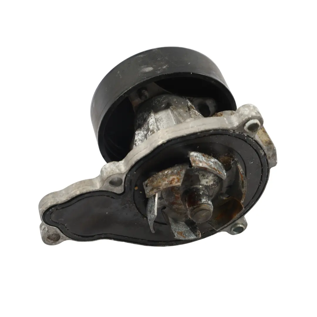 BMW F20 F21 F30 F31 LCI F22 F32 F36 B38 Poulie Roue Pompe Eau Essence - SKU 8631692-1 - Numéro de pièce 8631692