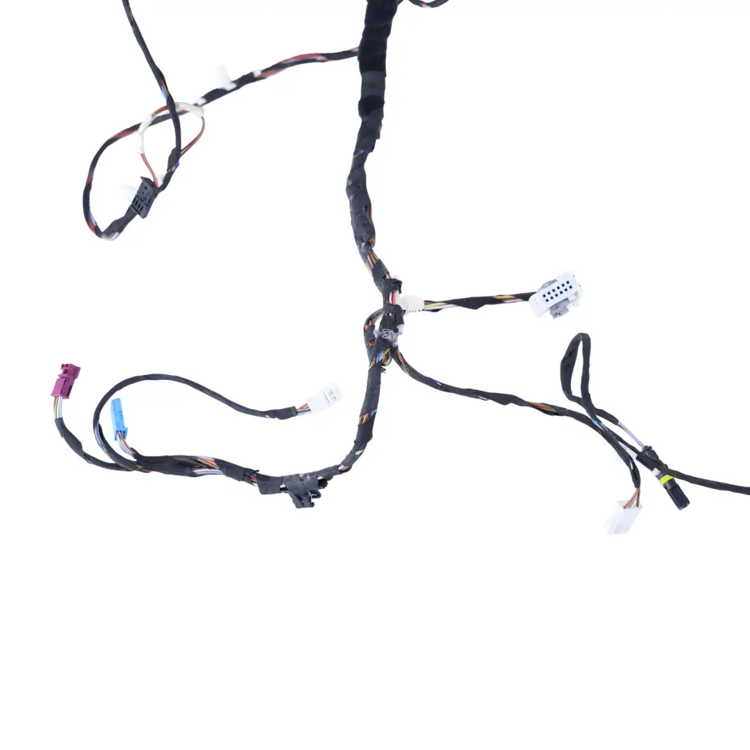 Porta Cavo Cablaggio Cablaggio Anteriore Lato Guida per BMW 5 G30 F90 M5 con numero di parte 8714773 BMW 5 G30 F90 M5 Porta Cavo Cablaggio Cablaggio Anteriore Lato Guida - SKU 8714773 - Numero di parte 8714773