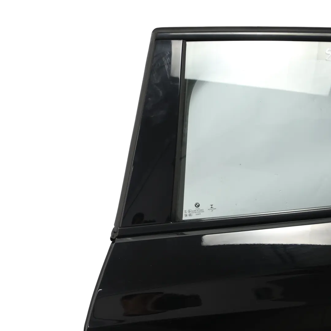 Arrière Gauche Panneau Schwarz 2 Noir - 668 pour BMW F40 Porte à propos du numéro de pièce 8737063 BMW F40 Porte Arrière Gauche Panneau Schwarz 2 Noir - 668 - SKU 8737063-SCH - Numéro de pièce 8737063