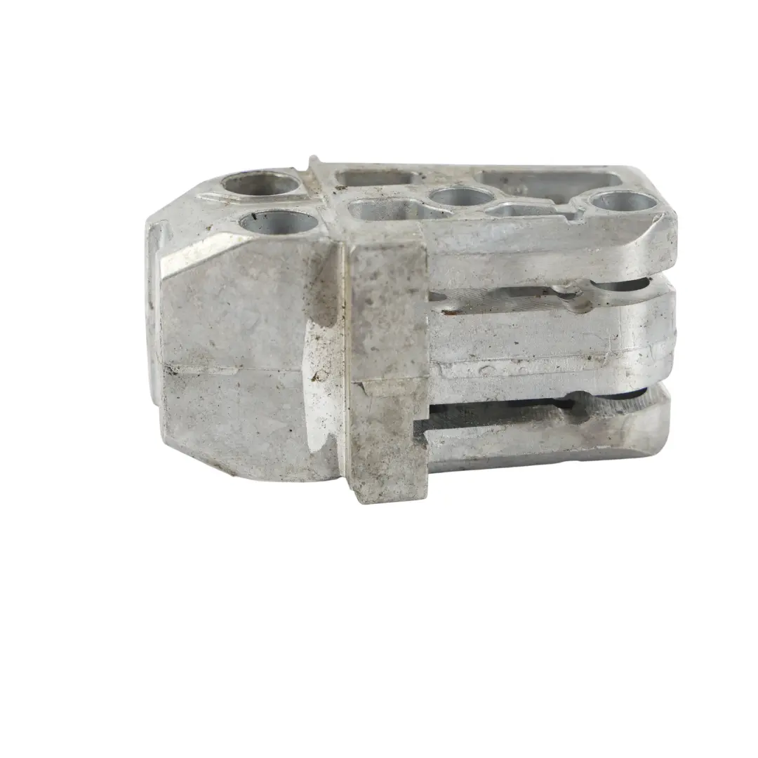 F74 F78 Front Stoßstangen Träger Halterung Halter Unten Links für BMW F70 mit Teilenummer 8737337 BMW F70 F74 F78 Front Stoßstangen Träger Halterung Halter Unten Links - SKU 8737337 - Teilenummer 8737337