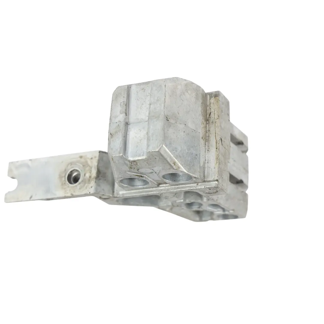 F74 F78 Front Stoßstangen Träger Halterung Halter Unten Links für BMW F70 mit Teilenummer 8737337 BMW F70 F74 F78 Front Stoßstangen Träger Halterung Halter Unten Links - SKU 8737337 - Teilenummer 8737337