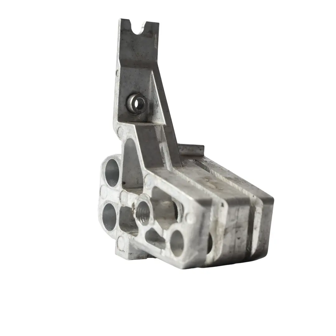 F74 Mini F65 F66 Soporte Refuerzo Parachoques Delantero Derecho para BMW F70 con número de pieza 8737338 BMW F70 F74 Mini F65 F66 Soporte Refuerzo Parachoques Delantero Derecho - SKU 8737338 - Número de pieza 8737338