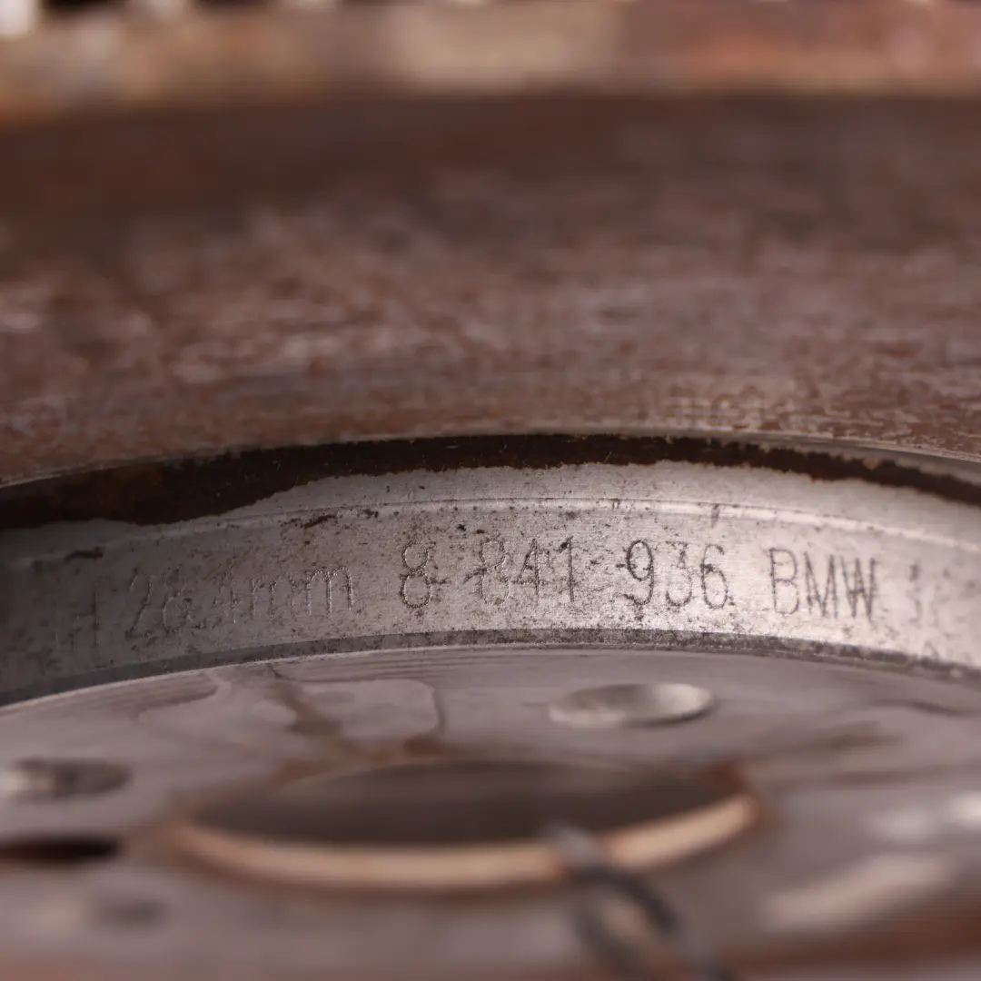 F74 F78 Front Brake Disc Plate Left Right N/O/S Kit Set x2 to BMW F70 with Part number 8841936 BMW F70 F74 F78 Front Brake Disc Plate Left Right N/O/S Kit Set x2 - SKU 8841936 - Part number 8841936