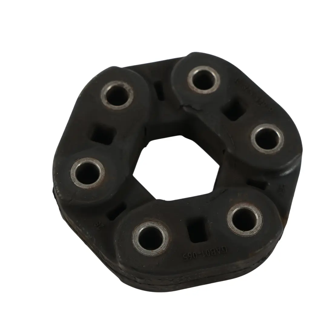 Giunto Universale Flessibile Albero Trasmissione per BMW G20 G21 con numero di parte 8845528 BMW G20 G21 Giunto Universale Flessibile Albero Trasmissione - SKU 8845528 - Numero di parte 8845528