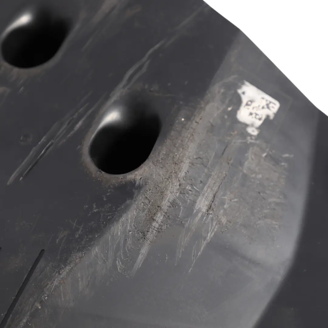 BMW F70 F74 F78 Wheel Hub Kuckle Cover Panel Splash Guard Left N/S - SKU 8852407 - Part number 8852407