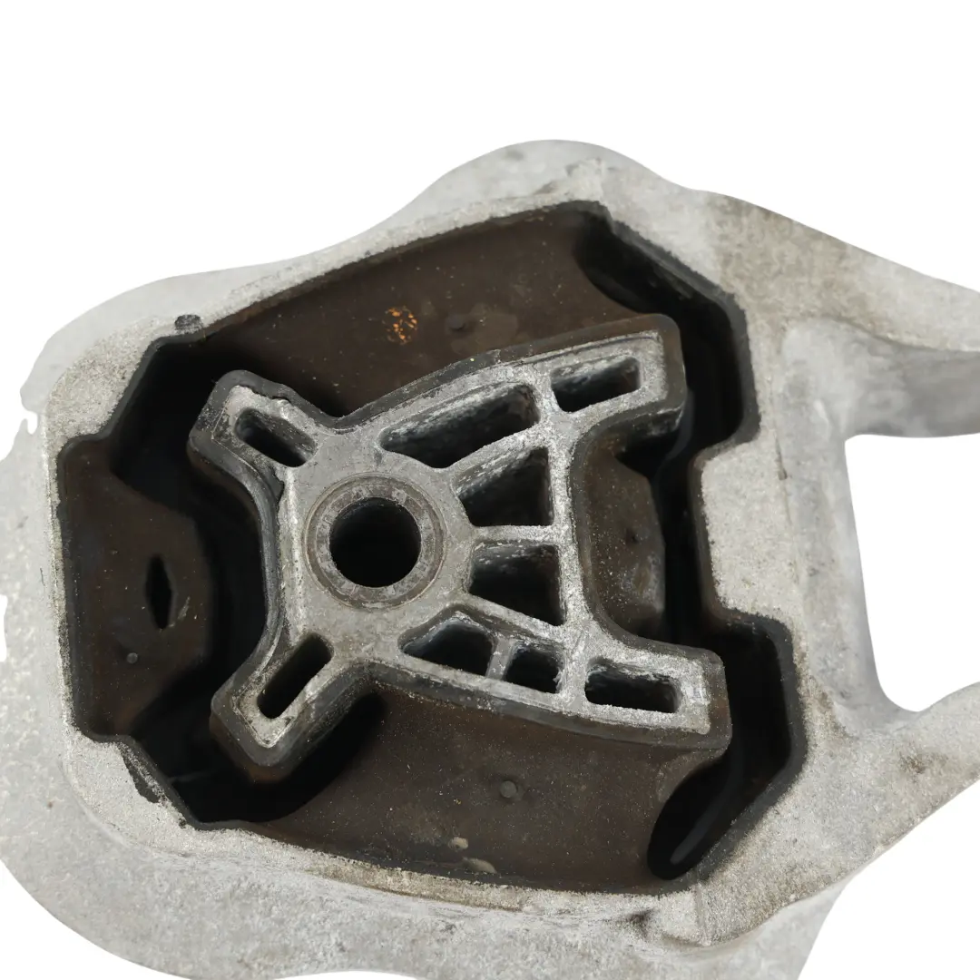 BMW F70 F74 F78 B48R Uchwyt Mocowanie Łapa Poduszka Silnika - SKU 8864506 - Numer Części 8864506