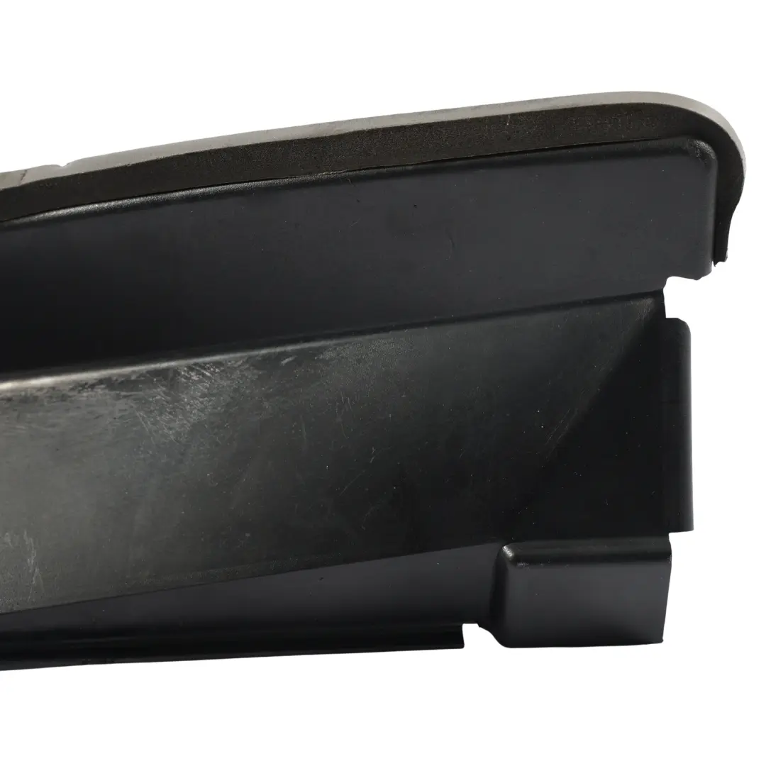 Déflecteur D'Air De Radiateur Gauche pour Ford Transit Mk7 à propos du numéro de pièce 8C11-V8311-AB Ford Transit Mk7 Déflecteur D'Air De Radiateur Gauche - SKU 8C11-V8311-AB - Numéro de pièce 8C11-V8311-AB