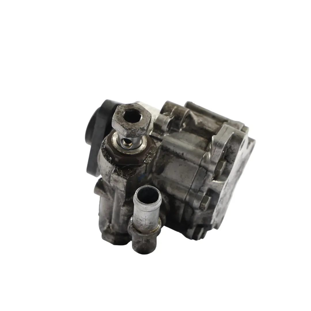 Bomba De Dirección Asistida 3.2 FSI AUK BKH 06E903133D para Audi A4 B7 con número de pieza 8E0145155P Audi A4 B7 Bomba De Dirección Asistida 3.2 FSI AUK BKH 06E903133D - SKU 8E0145155P - Número de pieza 8E0145155P