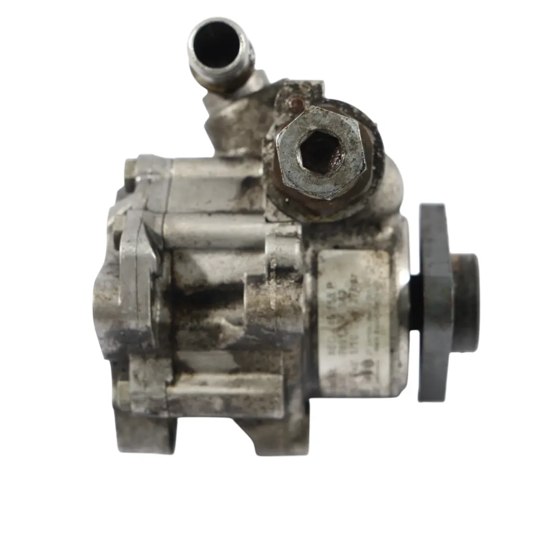 Servolenkungspumpe 3.2 FSI AUK BKH 06E903133D für Audi A4 B7 mit Teilenummer 8E0145155P Audi A4 B7 Servolenkungspumpe 3.2 FSI AUK BKH 06E903133D - SKU 8E0145155P - Teilenummer 8E0145155P