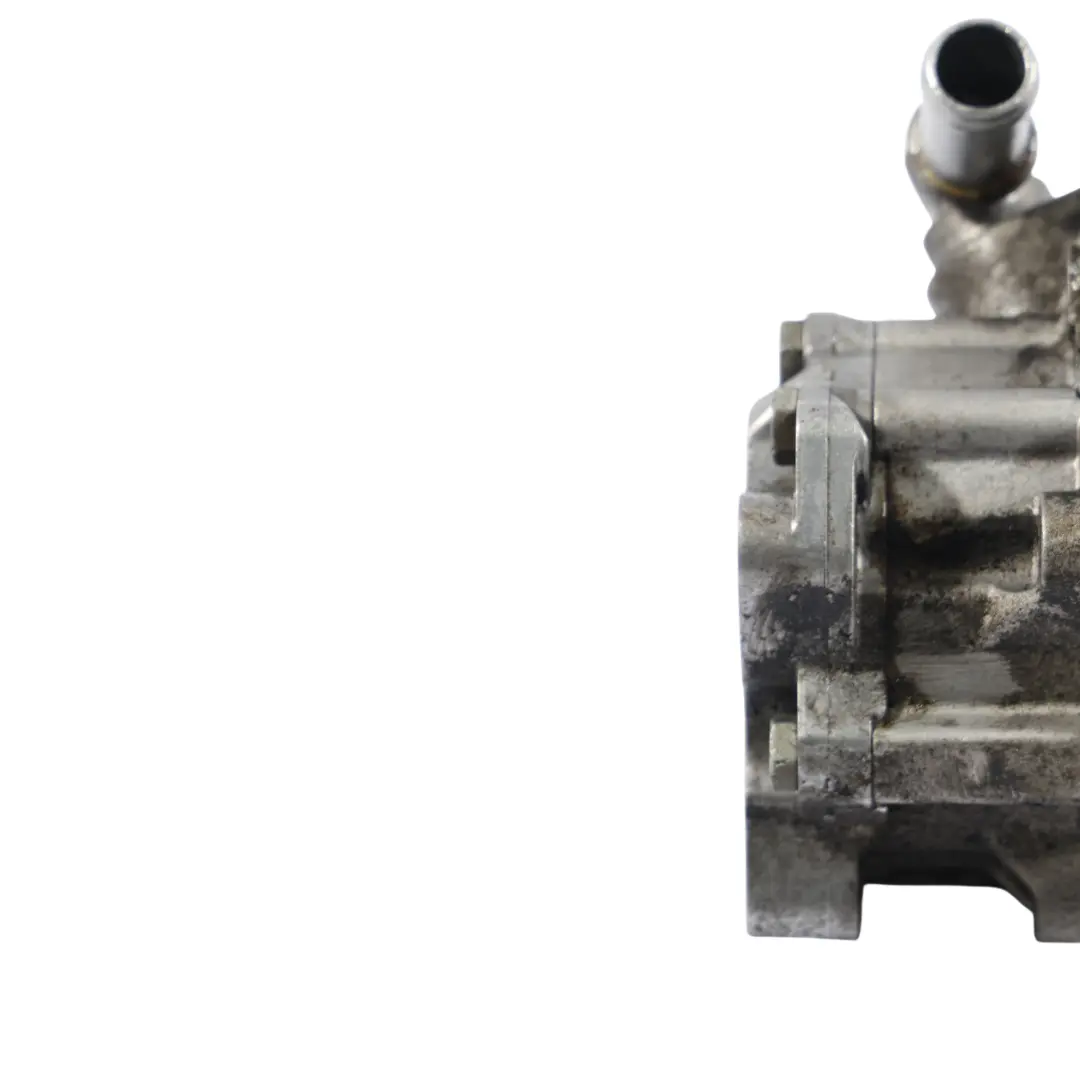 Servolenkungspumpe 3.2 FSI AUK BKH 06E903133D für Audi A4 B7 mit Teilenummer 8E0145155P Audi A4 B7 Servolenkungspumpe 3.2 FSI AUK BKH 06E903133D - SKU 8E0145155P - Teilenummer 8E0145155P