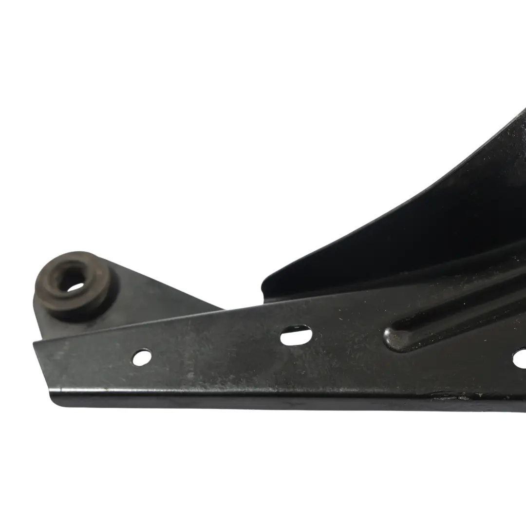 Ladeluftkühler Ladeluft Kühler Halterung Links für Audi A4 B7 mit Teilenummer 8E0145813G Audi A4 B7 Ladeluftkühler Ladeluft Kühler Halterung Links - SKU 8E0145813G - Teilenummer 8E0145813G