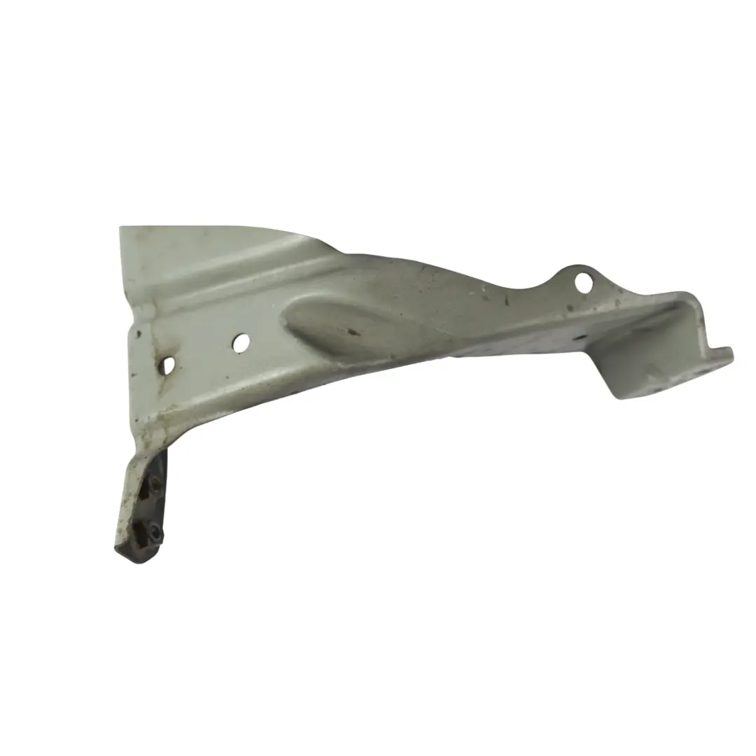 Audi A4 B7 Seat Exeo Support D'Aile Avant Gauche Noir Phantom Z9Y - SKU 8E0821135C-PHB - Numéro de pièce 8E0821135C