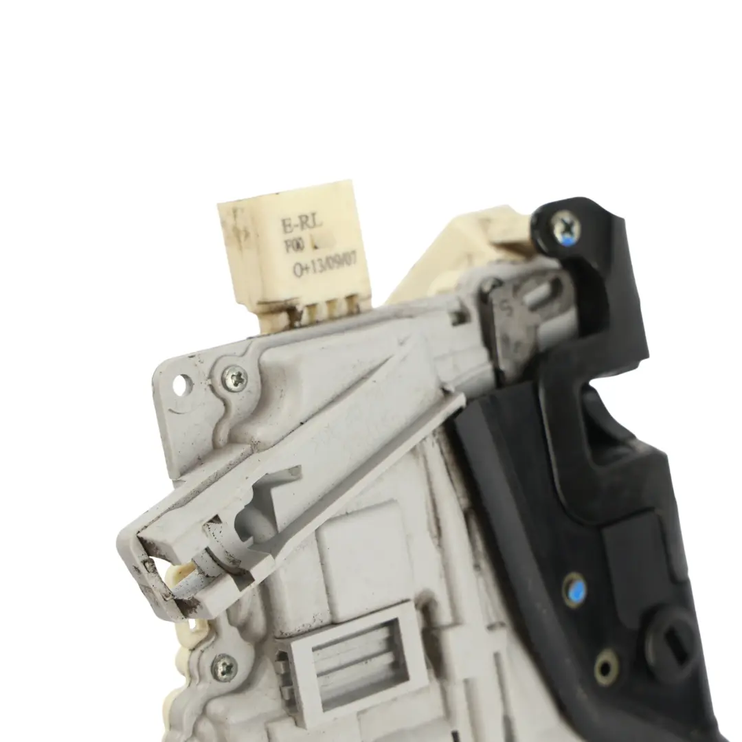 Audi A4 Avant Cerradura Puerta Mecanismo Actuador Trasero Izquierdo - SKU 8E0839015AA-1 - Número de pieza 8E0839015AA