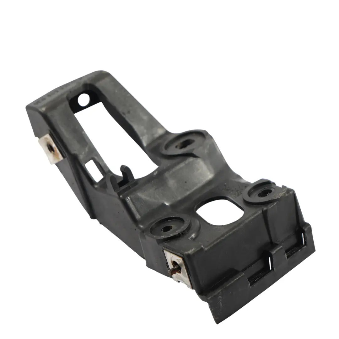 Audi A4 B7 Supporto Staffa Parafango Anteriore Sinistro - SKU 8E0853921D - Numero di parte 8E0853921D