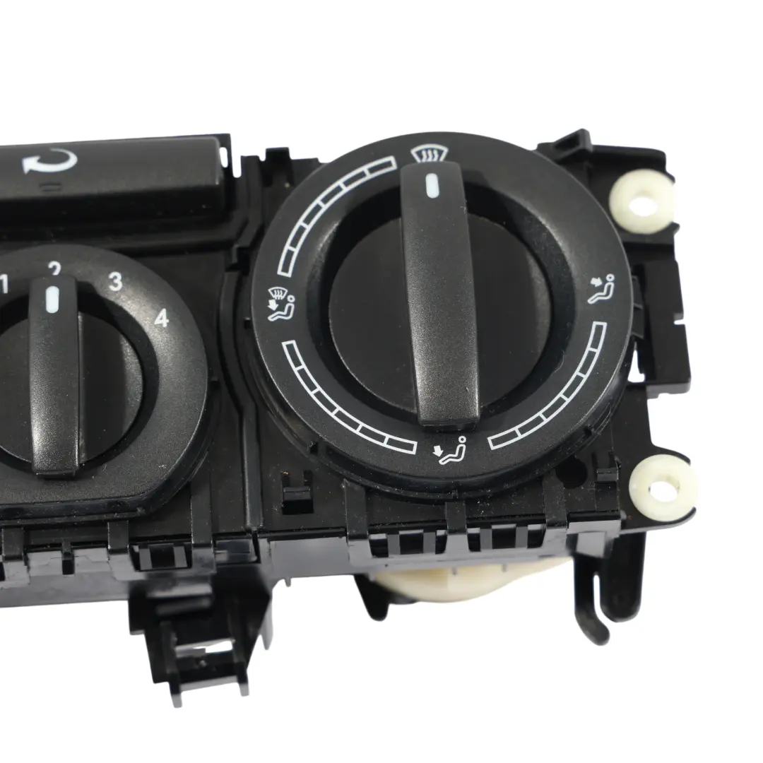 Volkswagen Transporter T6 Riscaldatore Pannello Interruttore A/C - SKU 7E0819045C - Numero di parte 7E0819045C