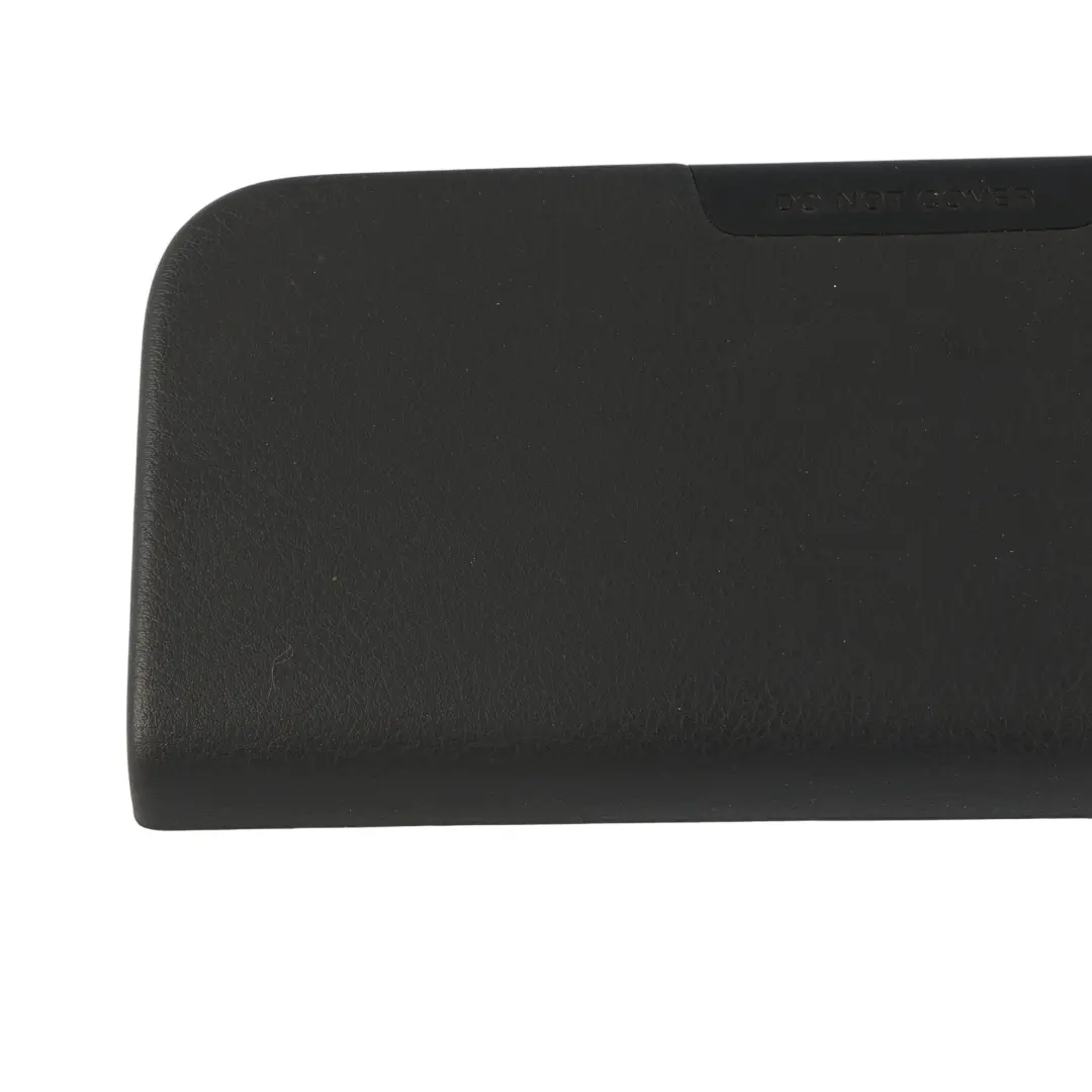 Embellecedor Tapa Maletero Trasero Izquierdo para Audi A4 S Line con número de pieza 8H0883575 Audi A4 S Line Embellecedor Tapa Maletero Trasero Izquierdo - SKU 8H0883575 - Número de pieza 8H0883575