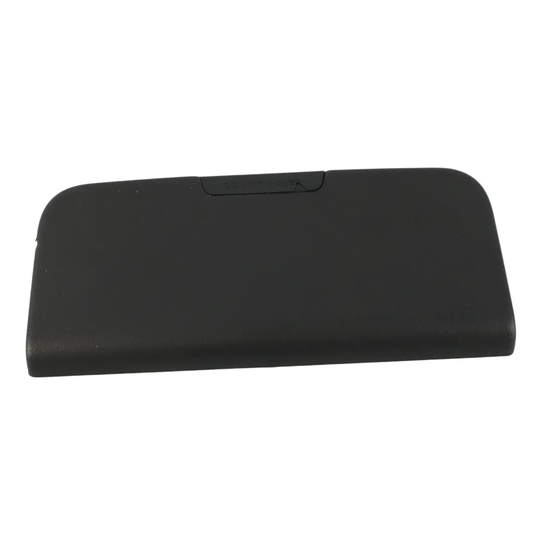 Embellecedor Tapa Maletero Trasero Derecho para Audi A4 S Line con número de pieza 8H0883576 Audi A4 S Line Embellecedor Tapa Maletero Trasero Derecho - SKU 8H0883576 - Número de pieza 8H0883576