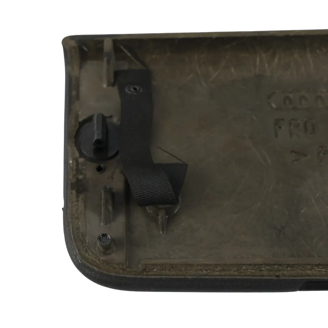 Pannello Rivestimento Portellone Posteriore Destro per Audi A4 S Line con numero di parte 8H0883576 Audi A4 S Line Pannello Rivestimento Portellone Posteriore Destro - SKU 8H0883576 - Numero di parte 8H0883576