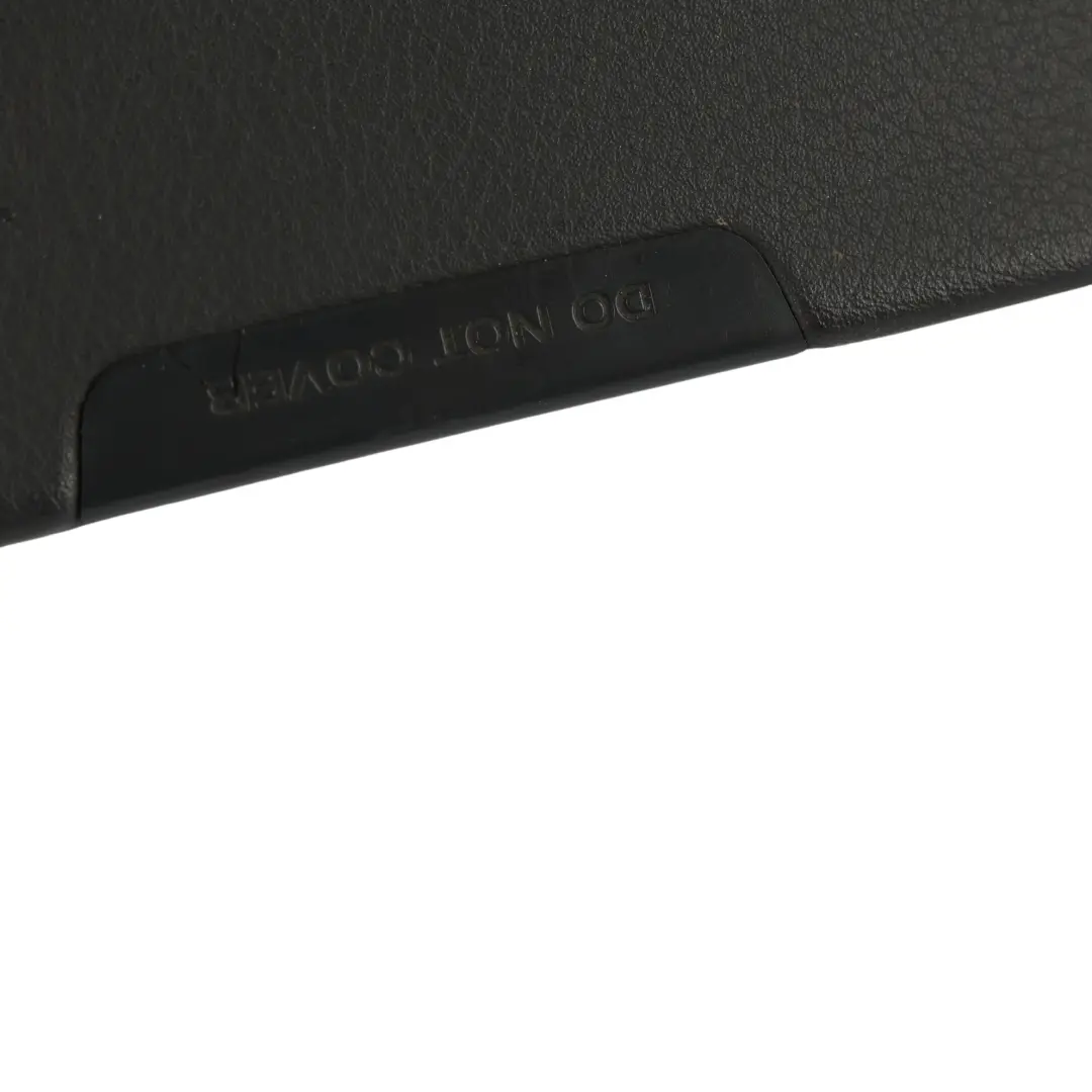 Audi A4 S Line Garniture Hayon Arrière Droit - SKU 8H0883576 - Numéro de pièce 8H0883576