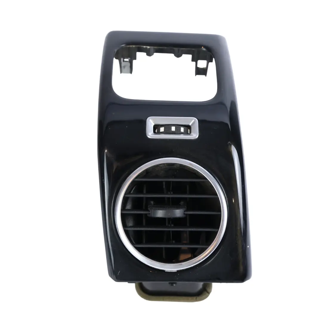 Pannello Ventilazione Esterno Sinistro per Land Rover Discovery 3 L319 con numero di parte 8H22-01454-JA Land Rover Discovery 3 L319 Pannello Ventilazione Esterno Sinistro - SKU 8H22-01454-JA - Numero di parte 8H22-01454-JA