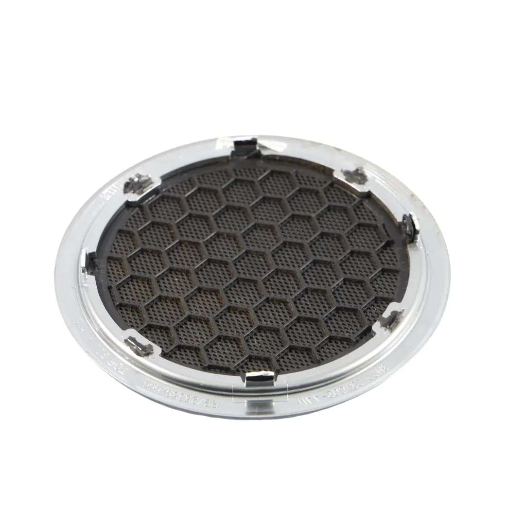 Grille Haut Parleur Gauche Droite 8H22237C02AAW pour Land Rover Discovery 3 L319 à propos du numéro de pièce 8H22-237C02-AAW Land Rover Discovery 3 L319 Grille Haut Parleur Gauche Droite 8H22237C02AAW - SKU 8H22-237C02-AAW - Numéro de pièce 8H22-237C02-AAW