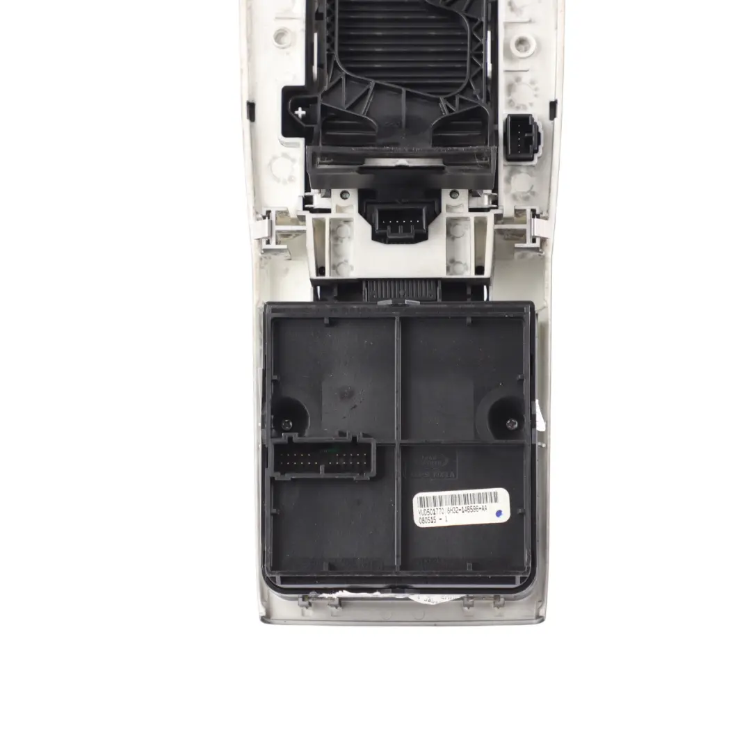 Land Rover Range Rover L320 Osłona Dźwigni Zmiany Biegów - SKU 8H32-14B596-AA - Numer Części 8H32-14B596-AA