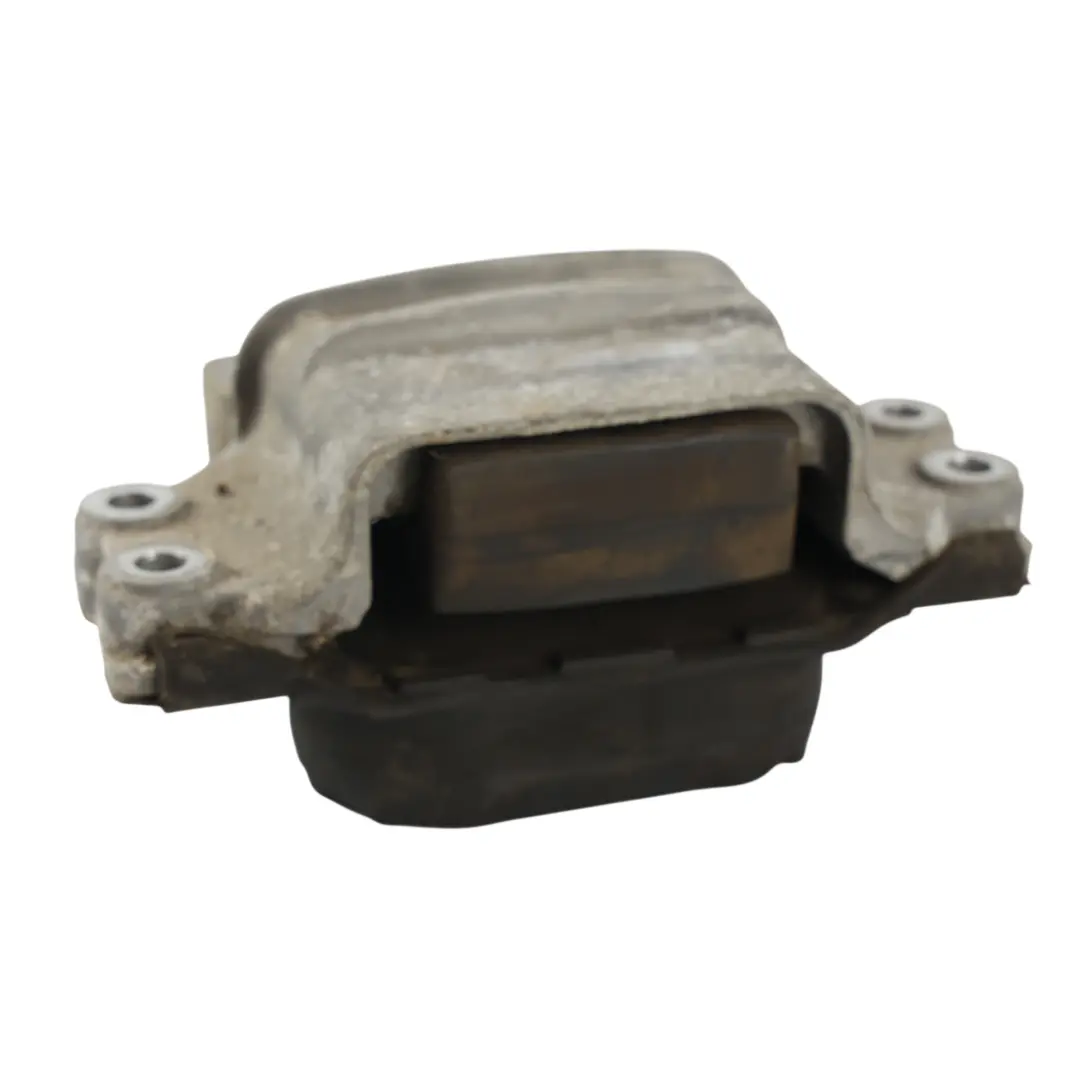 Supporto Staffa Motore Cambio Sinistro per Audi TT 8J Roadster con numero di parte 8J0199555D Audi TT 8J Roadster Supporto Staffa Motore Cambio Sinistro - SKU 8J0199555D - Numero di parte 8J0199555D