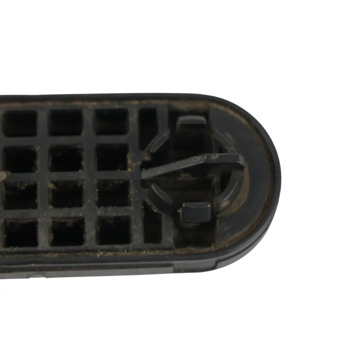 Audi TT TTS 8J Support Cric Prise Avant Arrière - SKU 8J0802845D - Numéro de pièce 8J0802845D